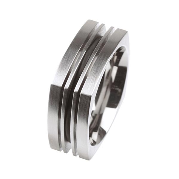 Edelstahlring mit Kautschuk