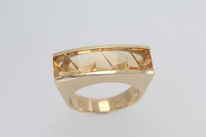 Farbsteinring Gold 750